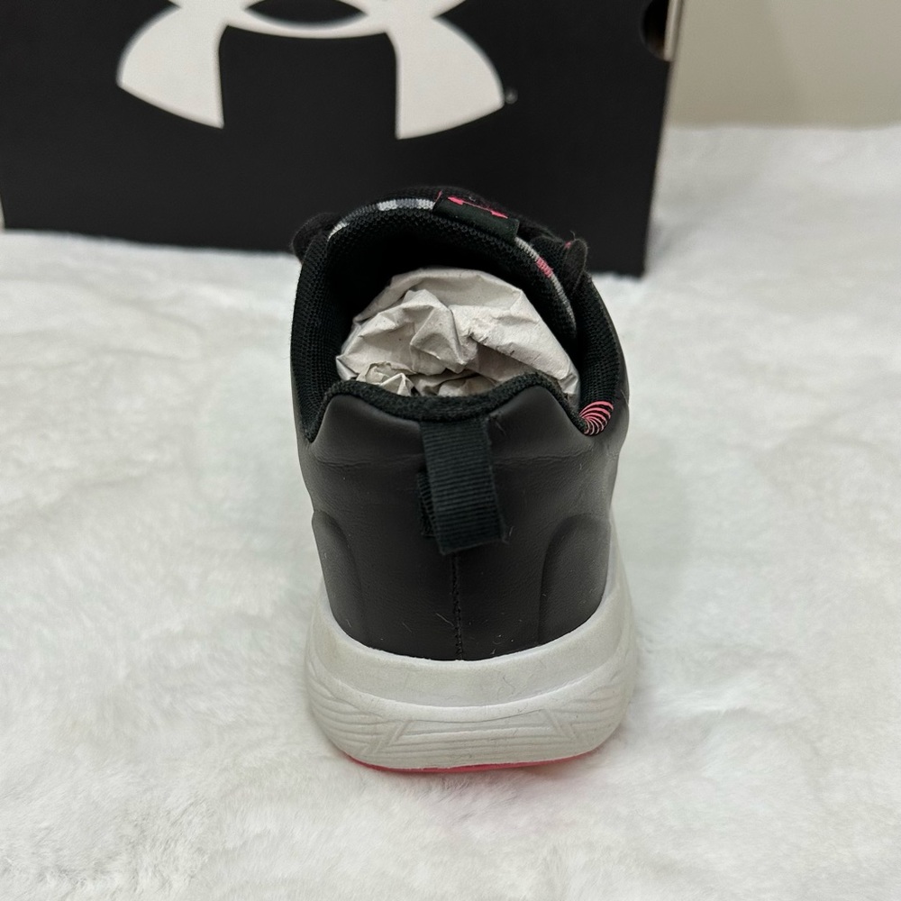 Kids Under Armour GGS Charged Black/Pink Running Shoes - Picture 9 of 13